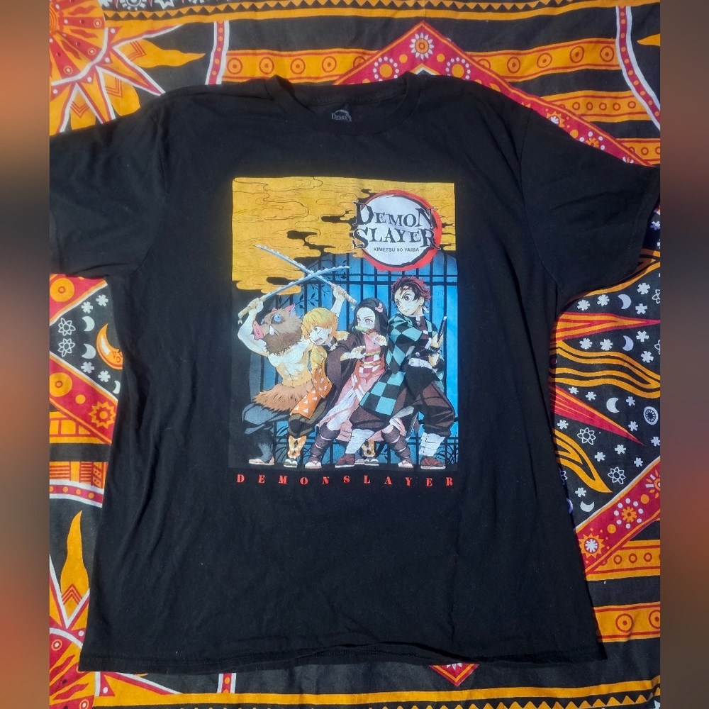 Demon Slayer T-Shirt Size XL Black Kimetsu No Yaiba Adult Unisex Anime